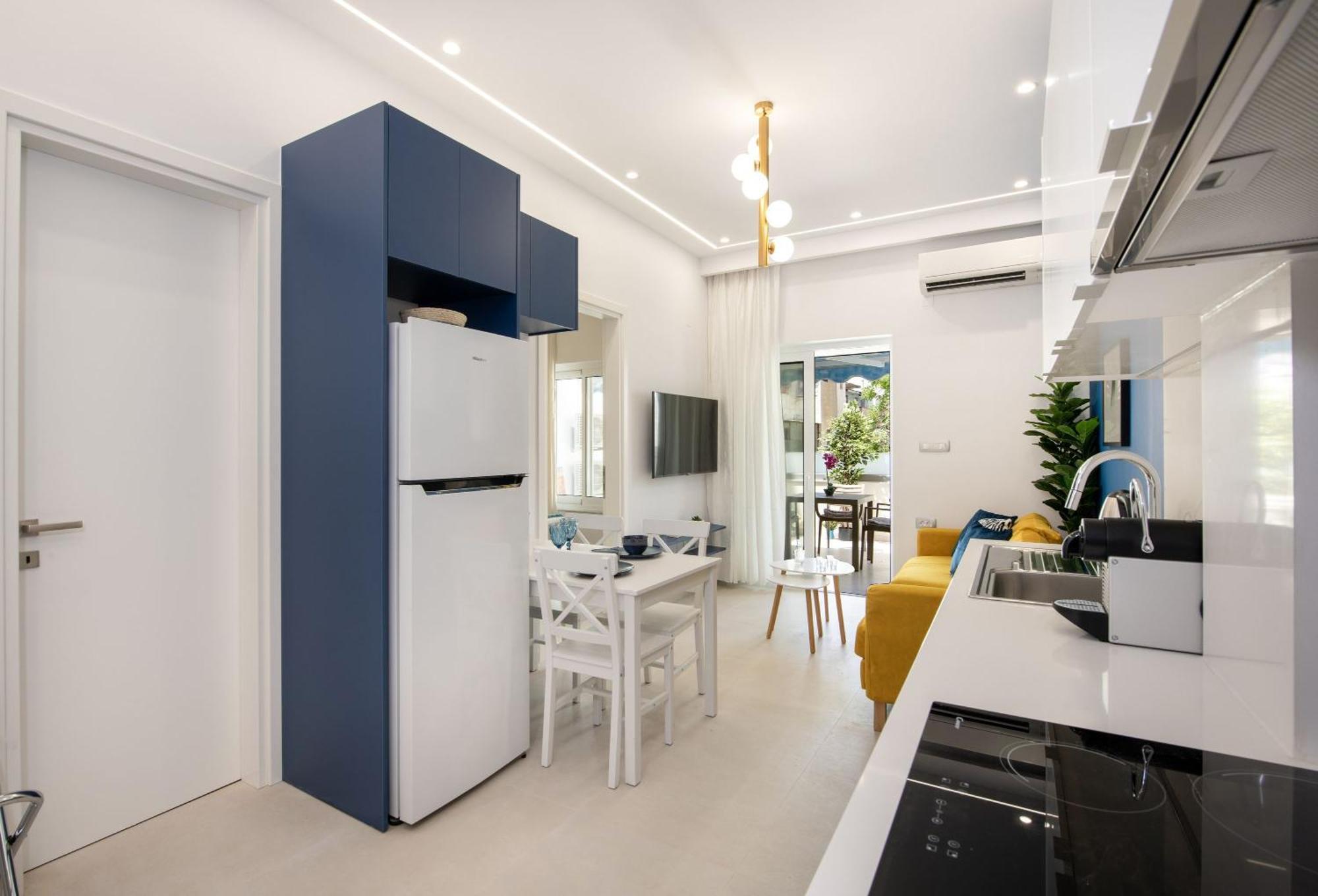 Cherry Central Luxury Suites Chania  Exterior photo
